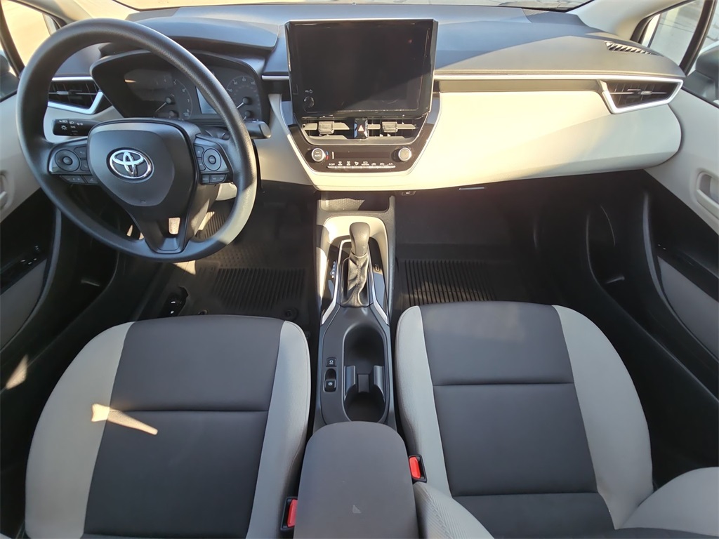 2023 Toyota Corolla LE photo 28