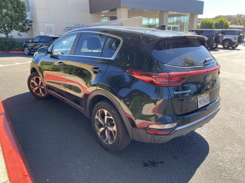 2022 Kia Sportage LX photo 3