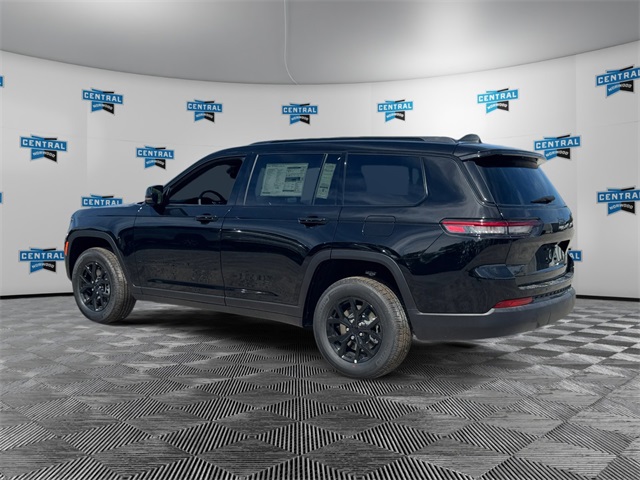 2025 Jeep Grand Cherokee Altitude X photo 3
