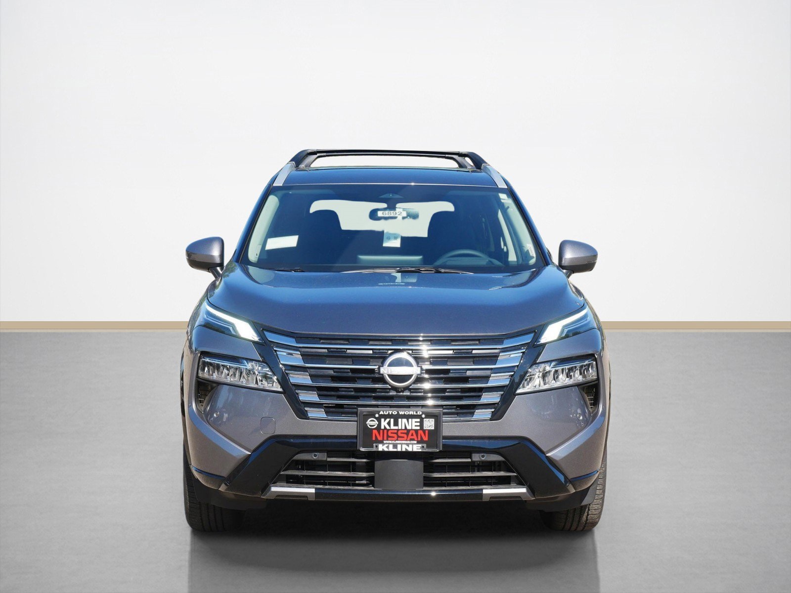 2026 Nissan Rogue Platinum photo 4