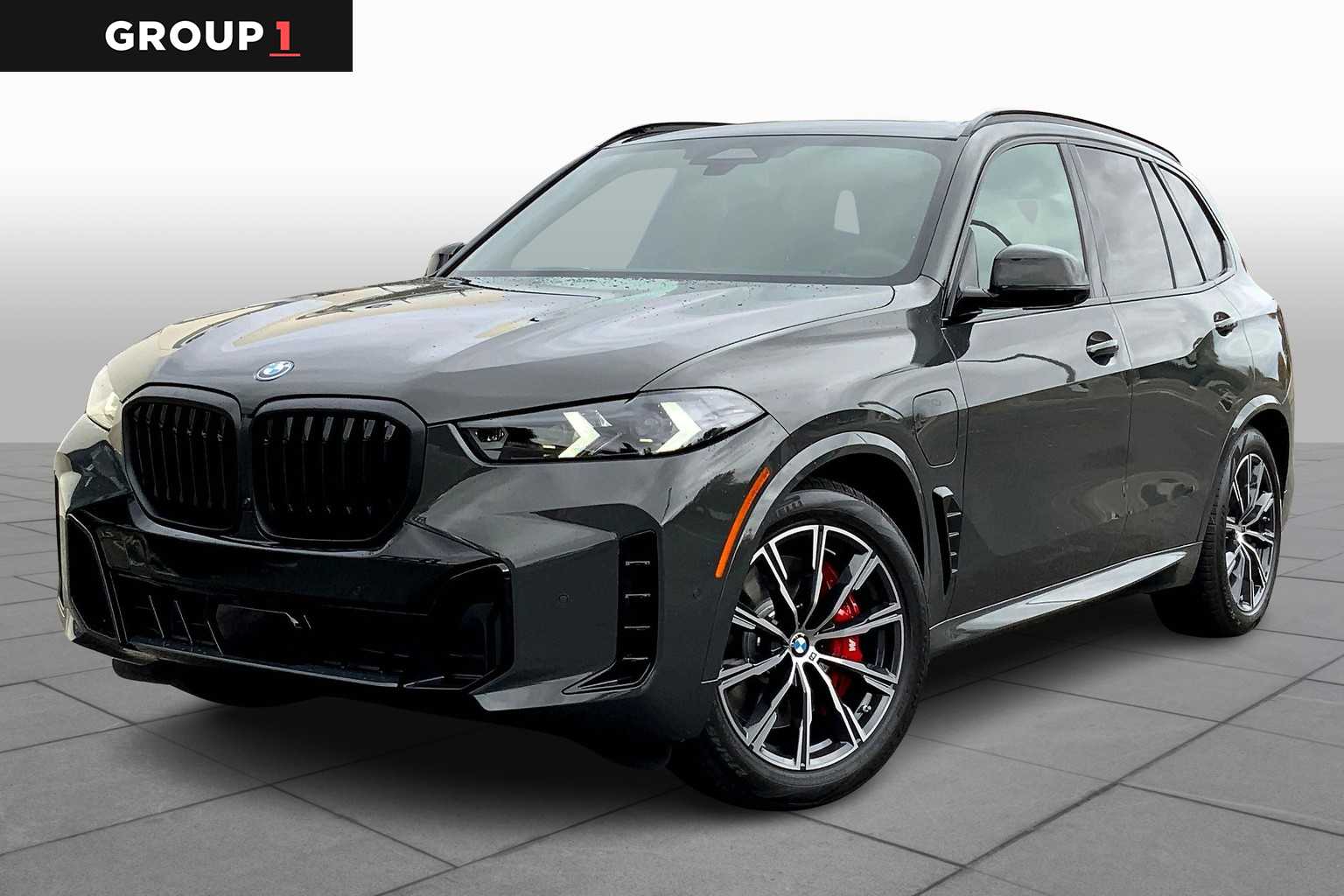 2026 BMW X5 50e's photo