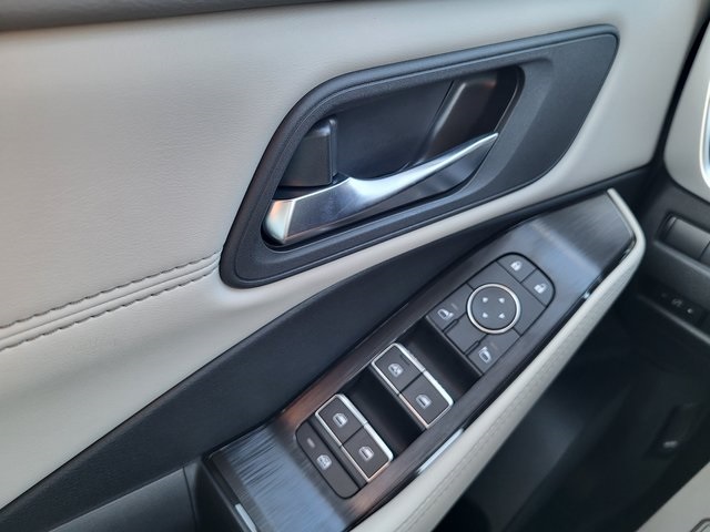 2025 Nissan Rogue SL photo 23