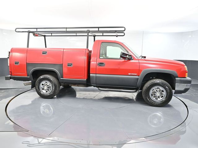 2007 Chevrolet Silverado 3500HD Work Truck photo 2