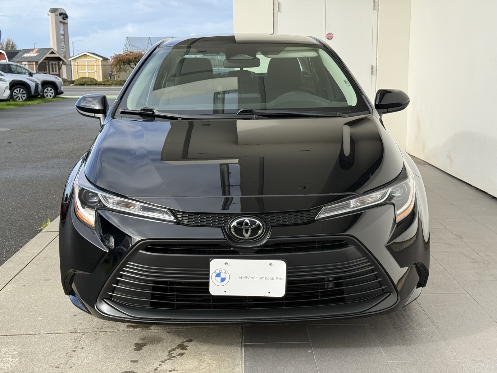 2024 Toyota Corolla LE photo 2