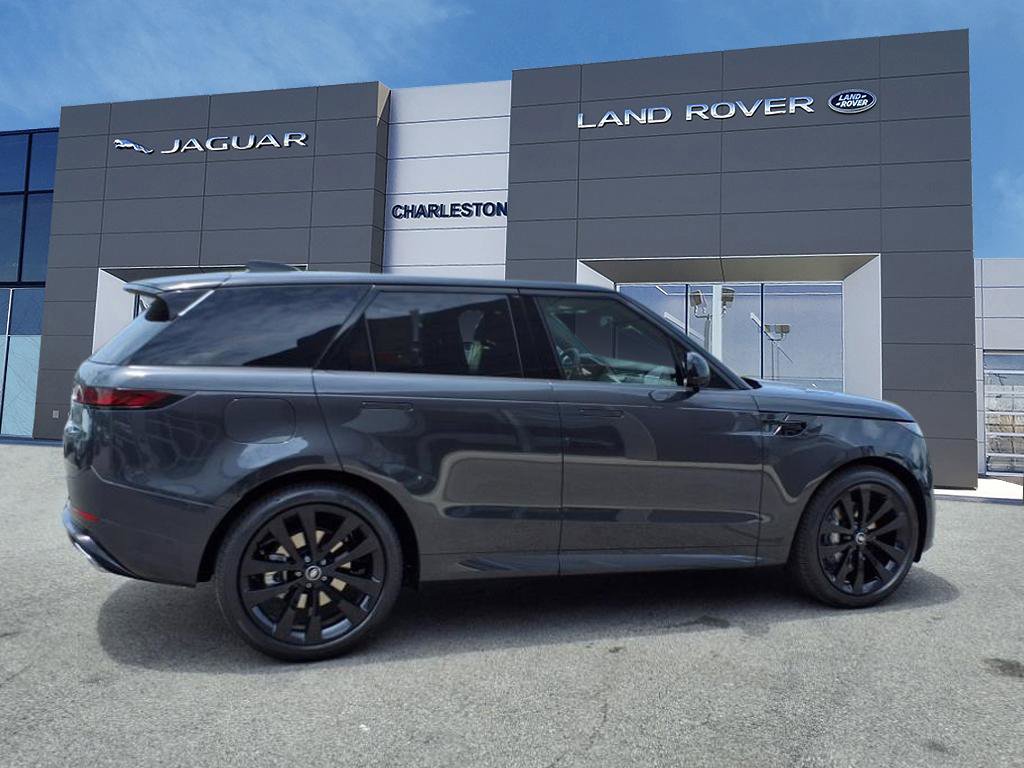 2025 Land Rover Range Rover Sport SE photo 6