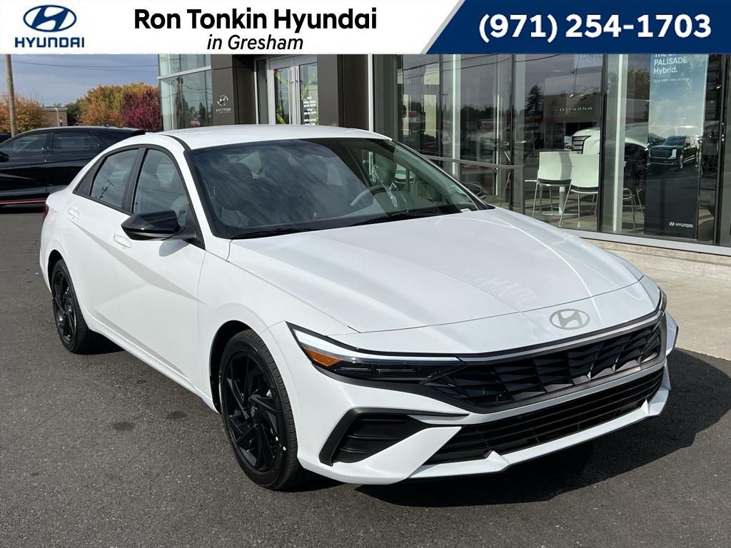 2026 Hyundai Elantra SEL's photo