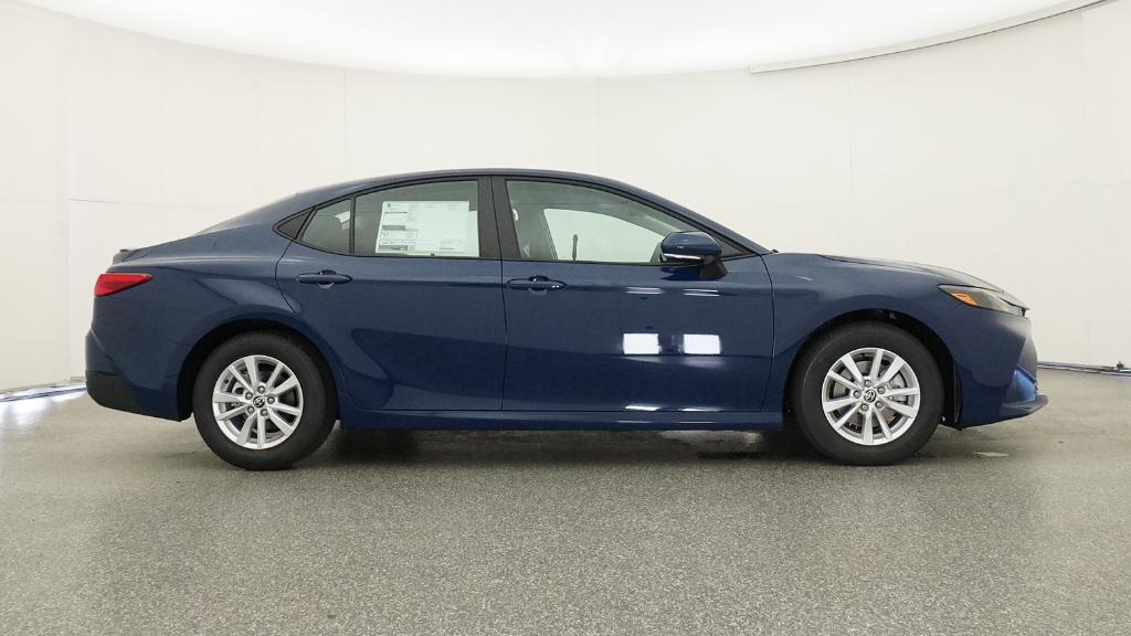 2026 Toyota Camry LE photo 26