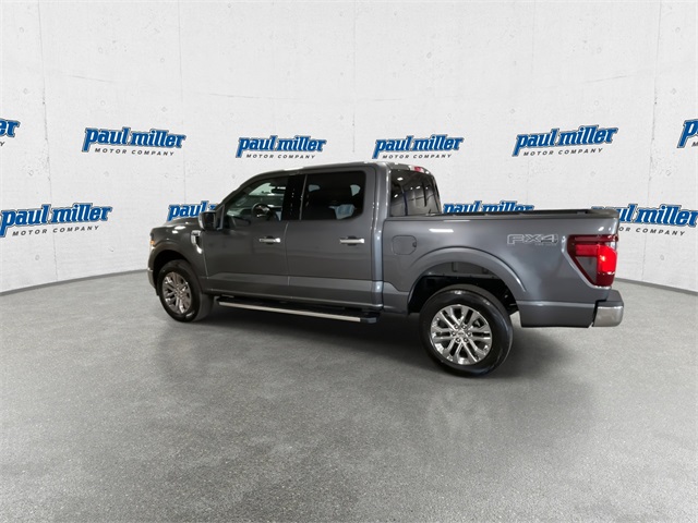2025 Ford F-150 XLT photo 8