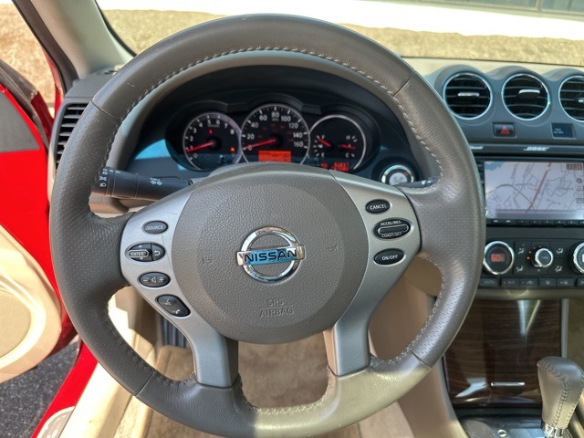 2012 Nissan Altima 3.5 SR photo 15