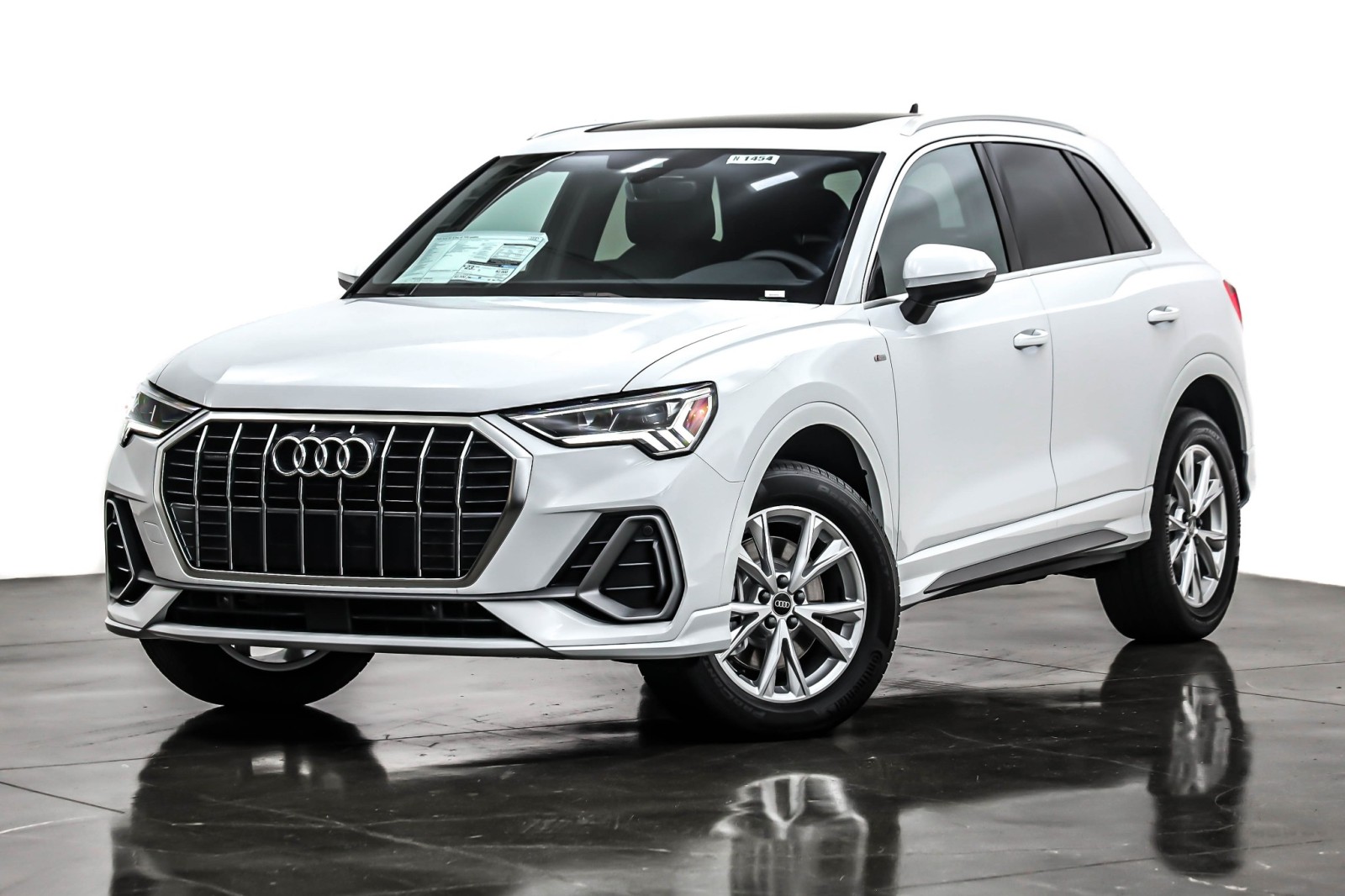 2025 Audi Q3 S Line Premium's photo