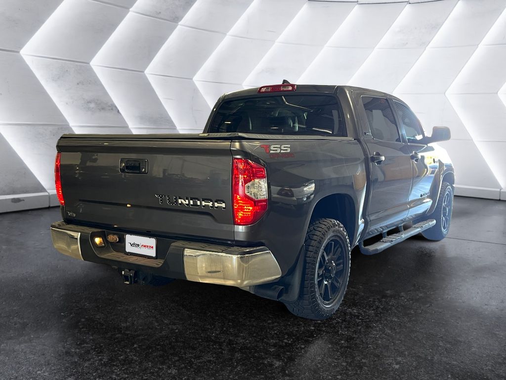 2021 Toyota Tundra SR5 CrewMax photo 2