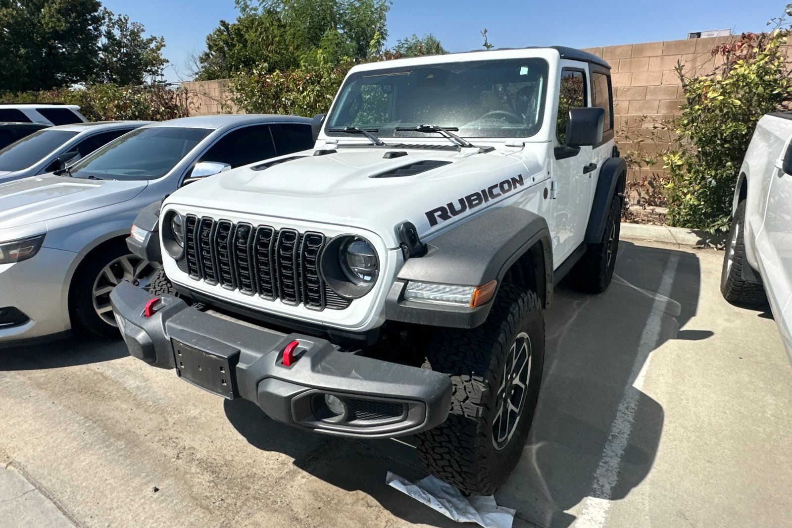 2024 Jeep Wrangler Rubicon photo 2
