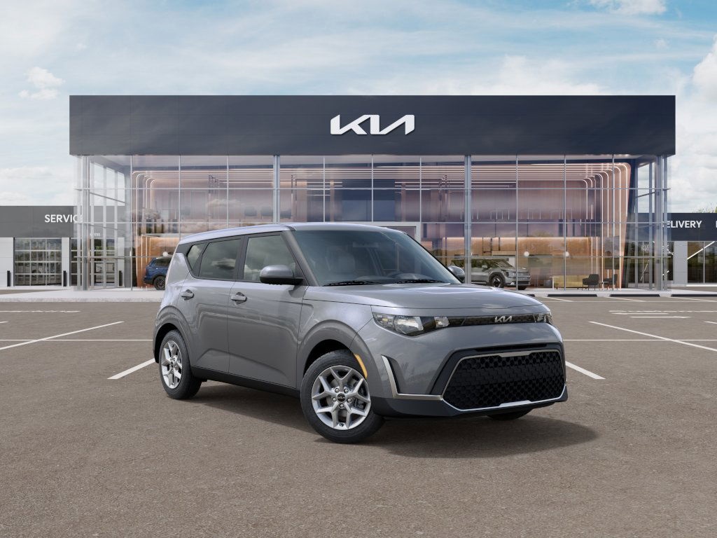 2025 Kia Soul LX photo 7