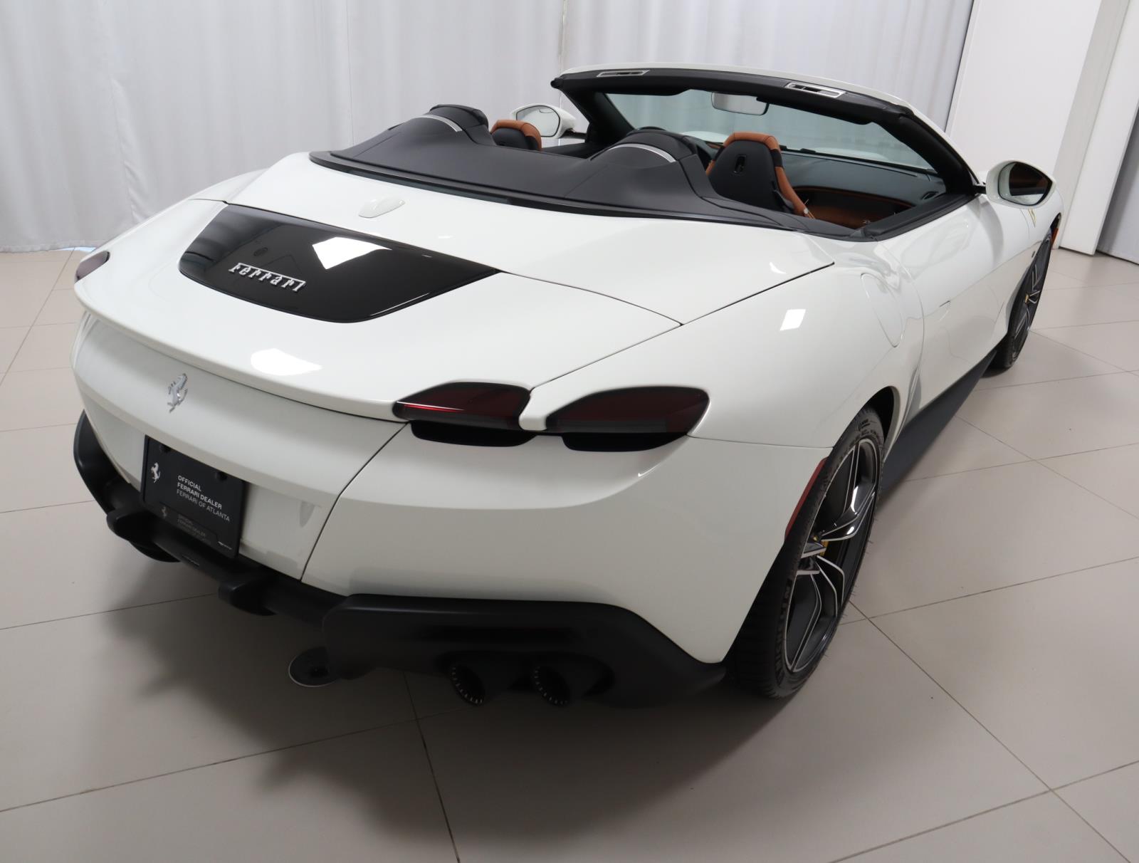 2024 Ferrari Roma Spider photo 9