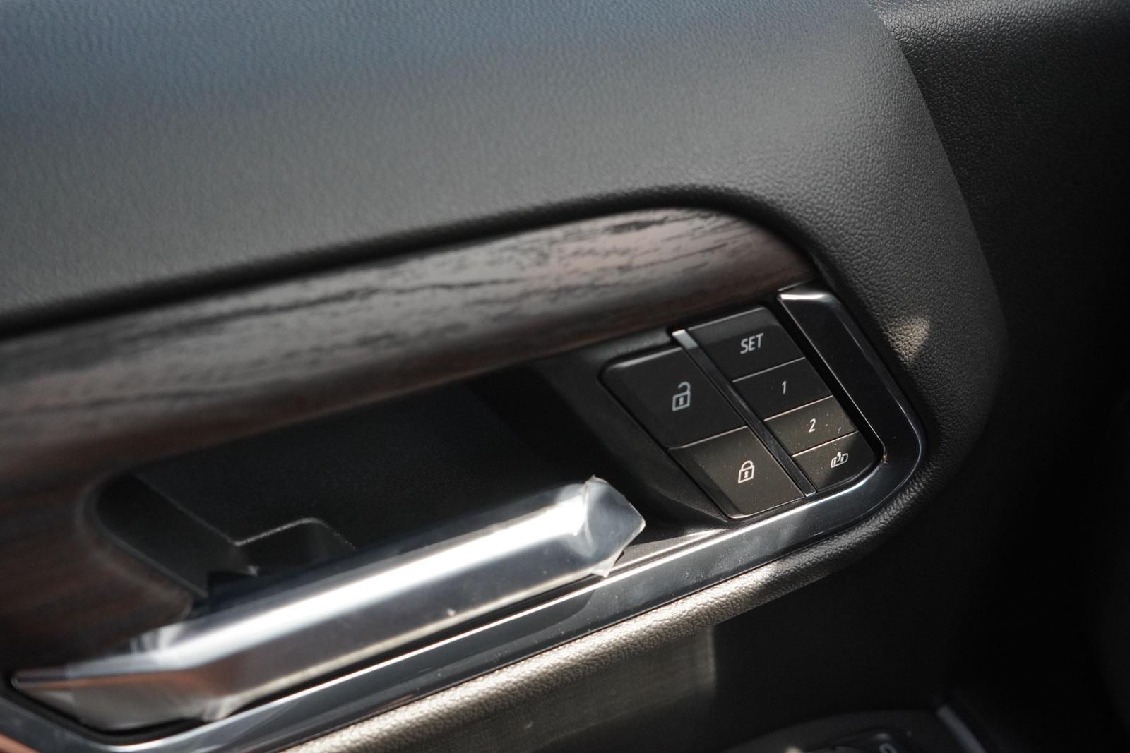 2025 Gmc Sierra 1500 SLT photo 19