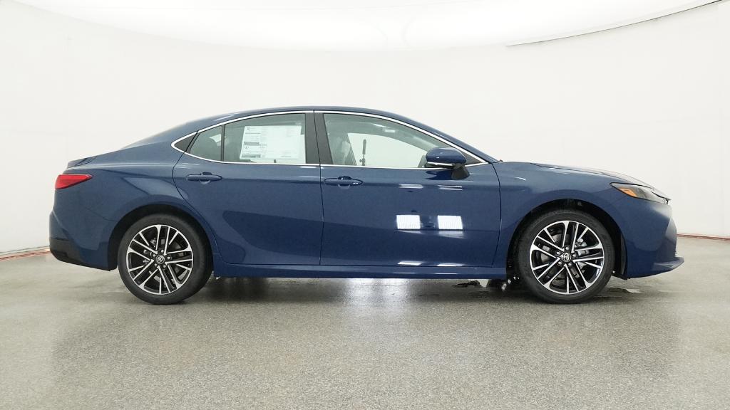 2025 Toyota Camry XLE photo 25