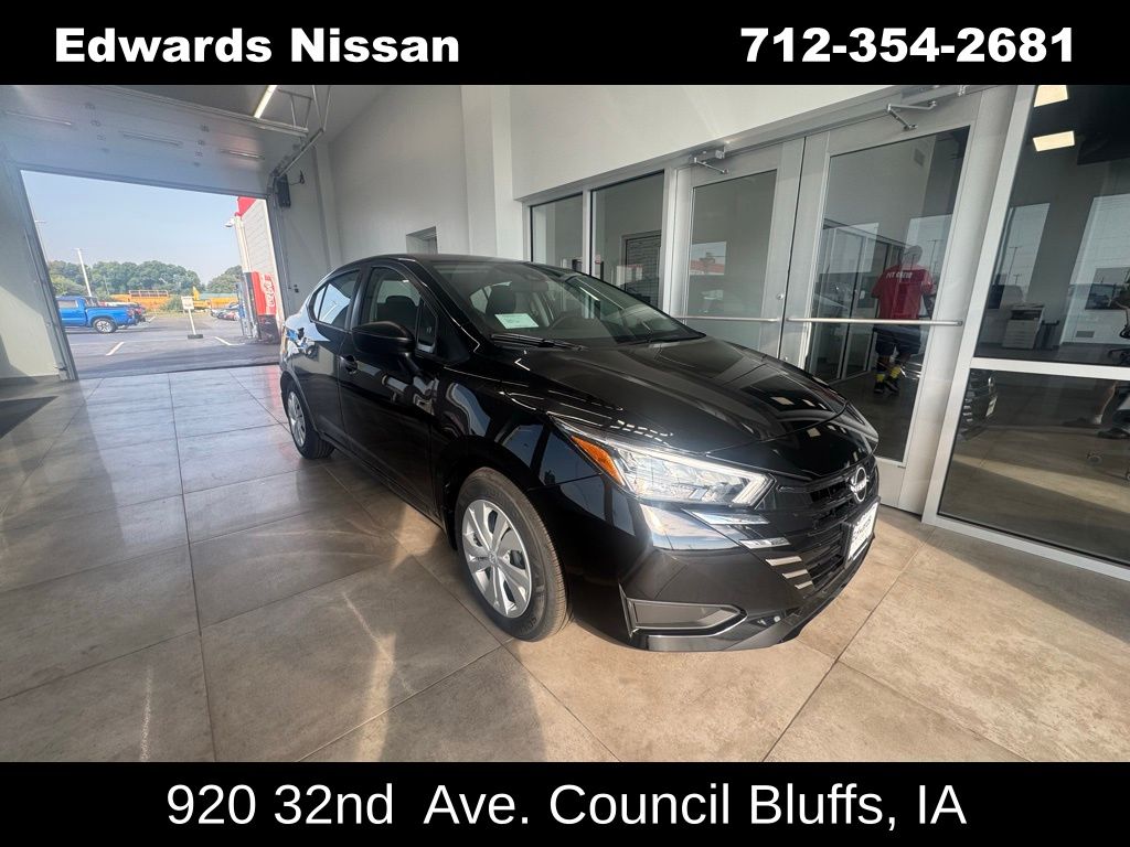 2025 Nissan Versa Sedan S