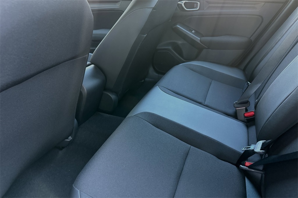 2025 Honda Civic Hatchback Sport photo 12