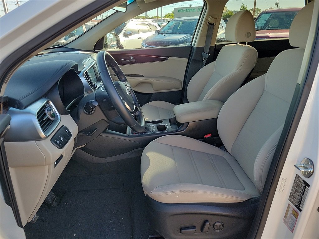 2020 Kia Sorento S V6 photo 19