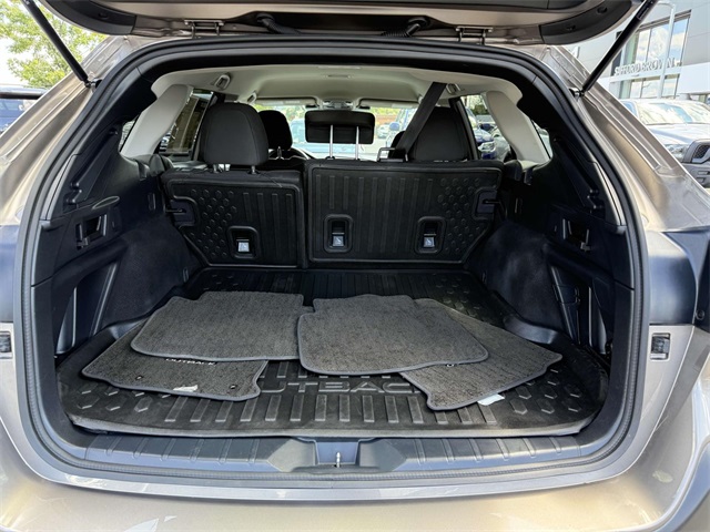 2023 Subaru Outback Premium photo 28