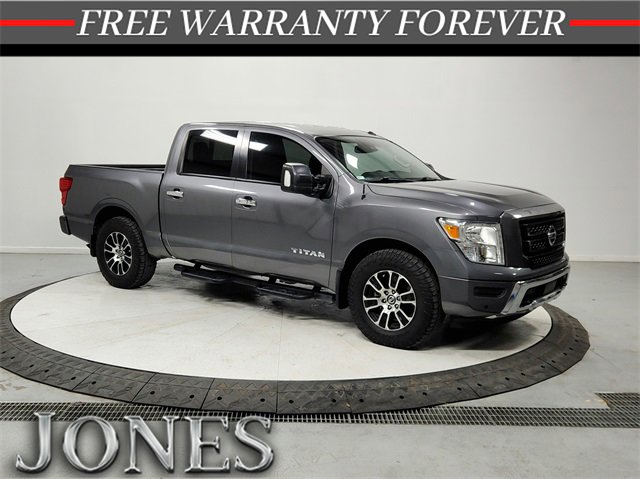 2021 Nissan Titan SV