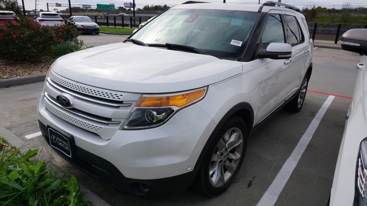 2013 Ford Explorer Limited's photo