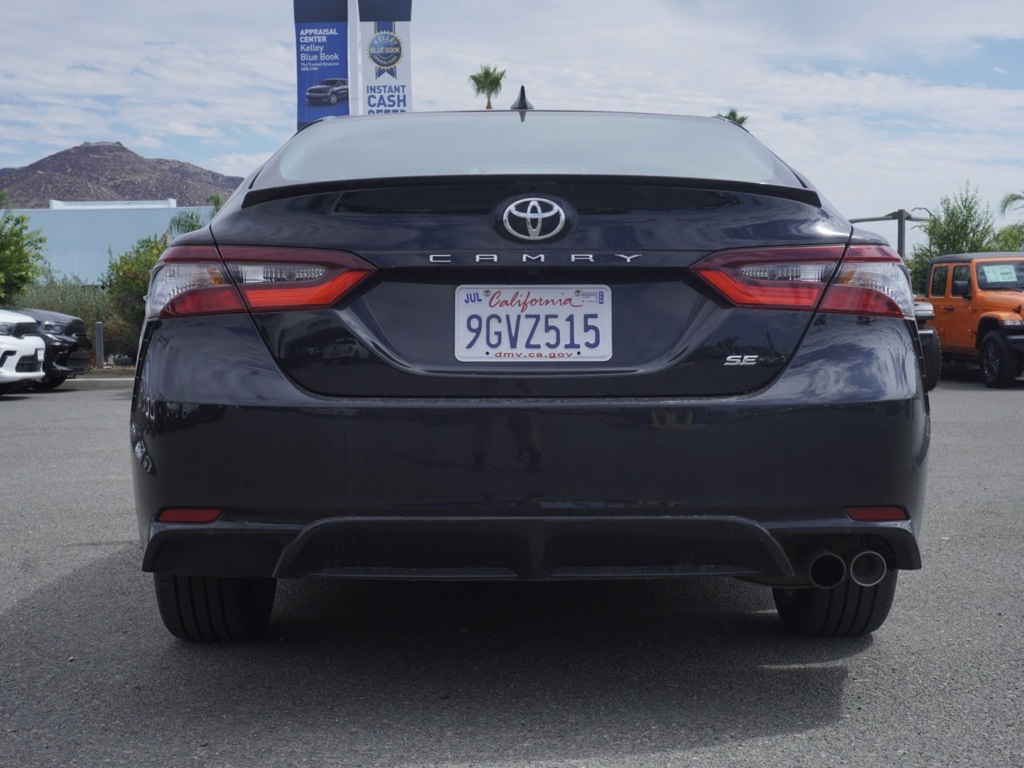 2023 Toyota Camry SE photo 4