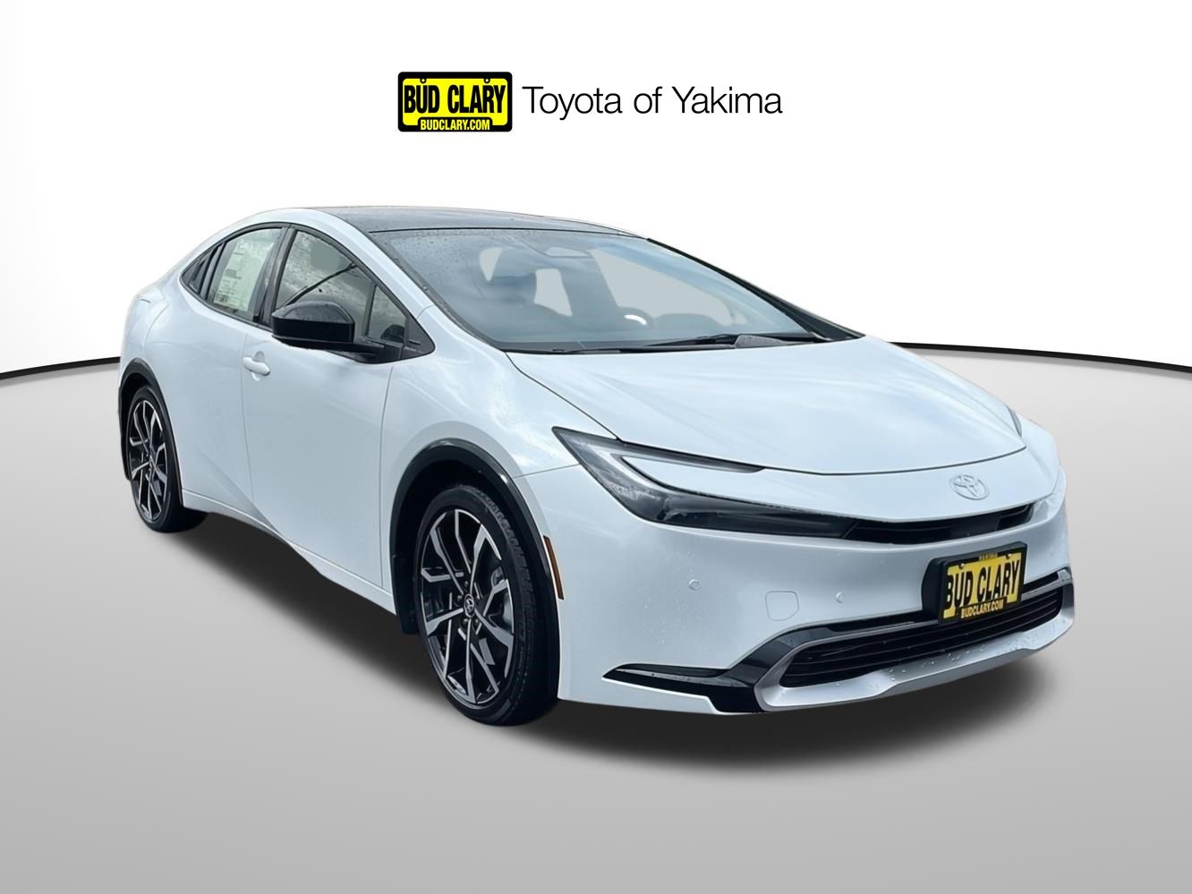 2026 Toyota Prius XSE's photo