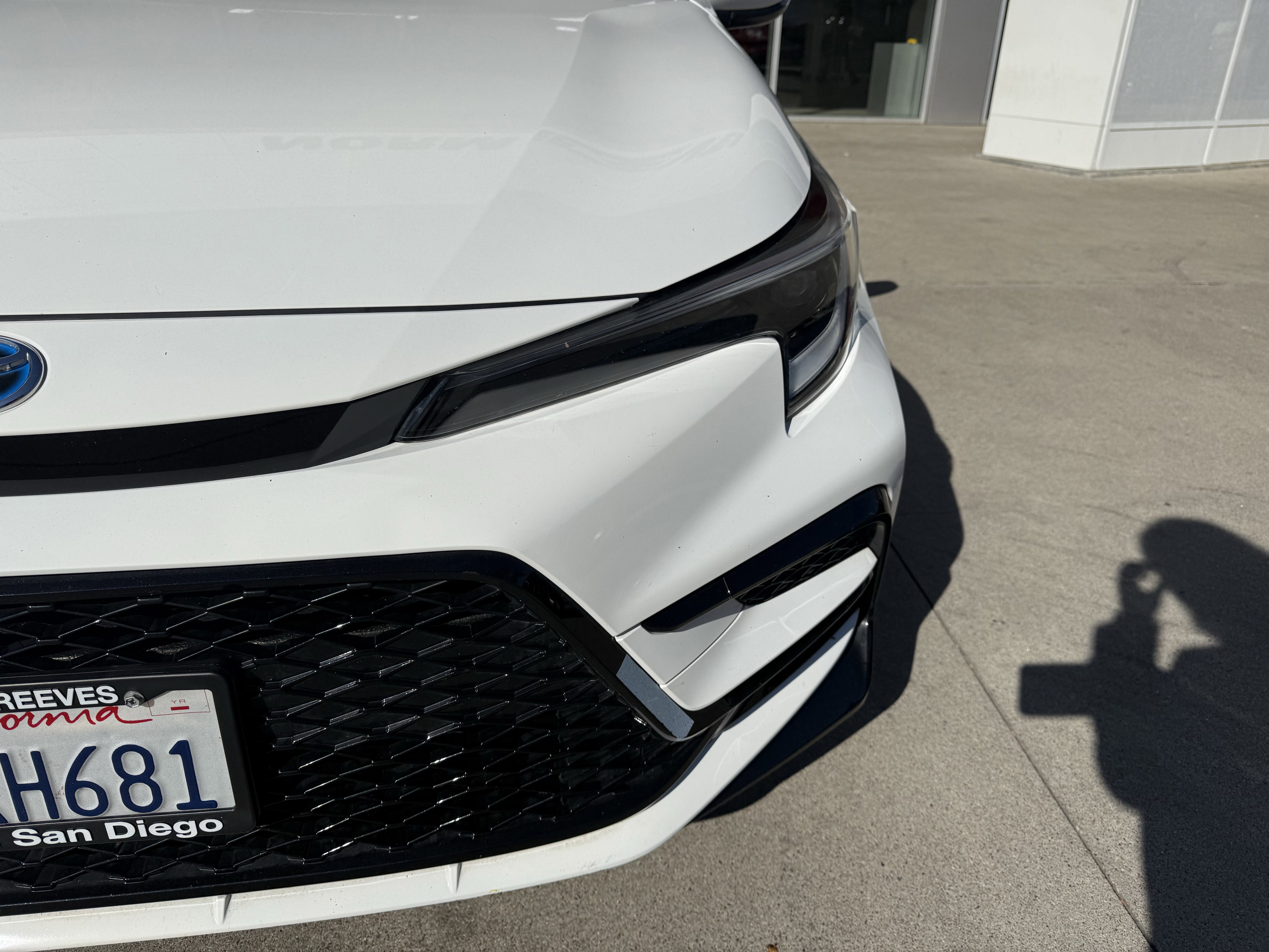 Certified 2023 Toyota Corolla SE with VIN JTDBCMFE5P3001521 for sale in Kansas City