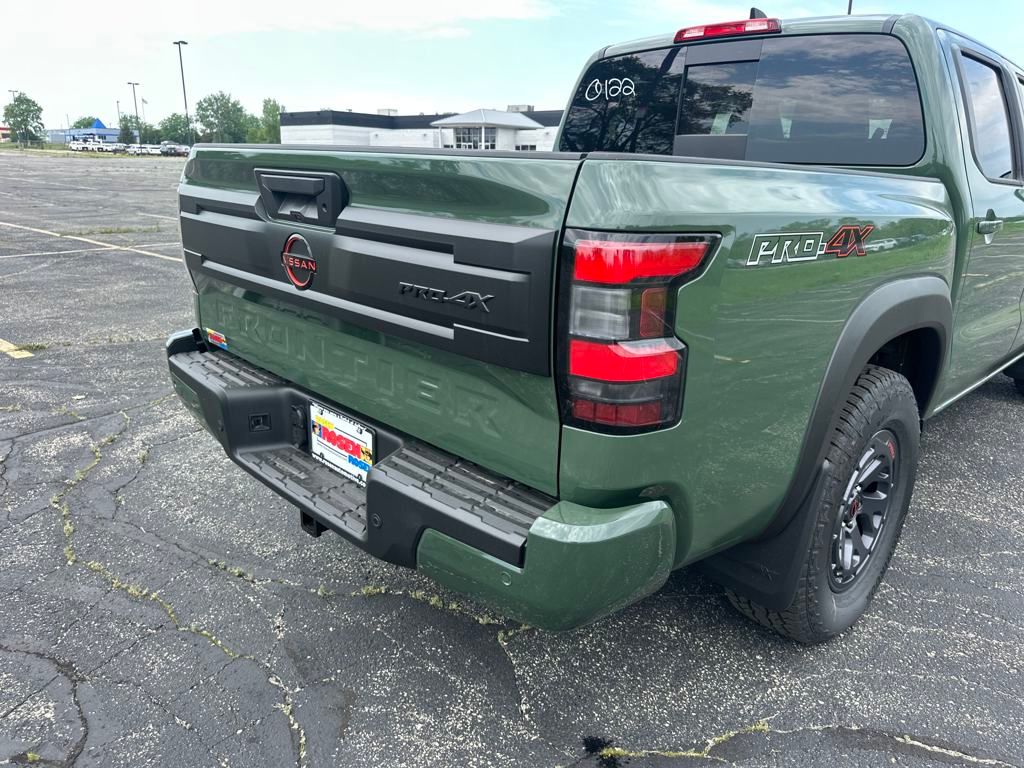 2025 Nissan Frontier PRO-4X photo 32