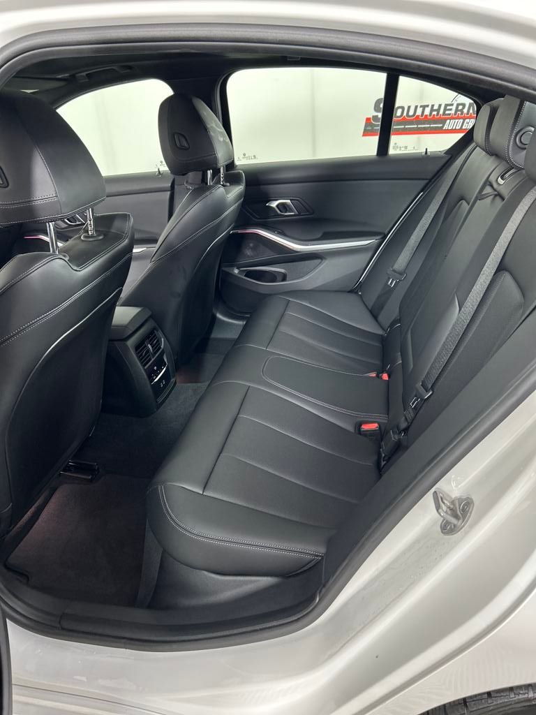 2024 Bmw 330e xDrive photo 33