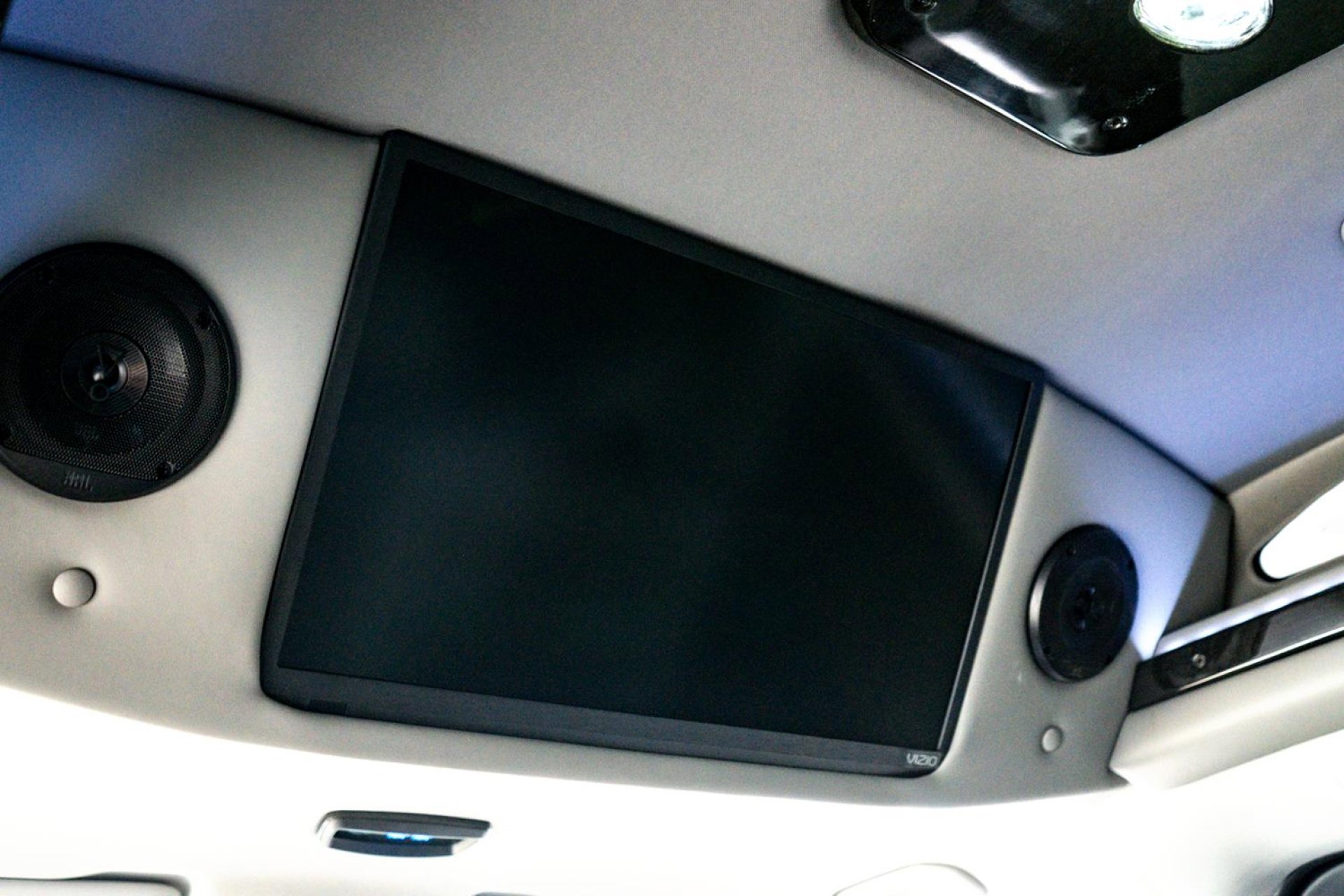 2023 Mercedes Benz Metris Passenger Van photo 29
