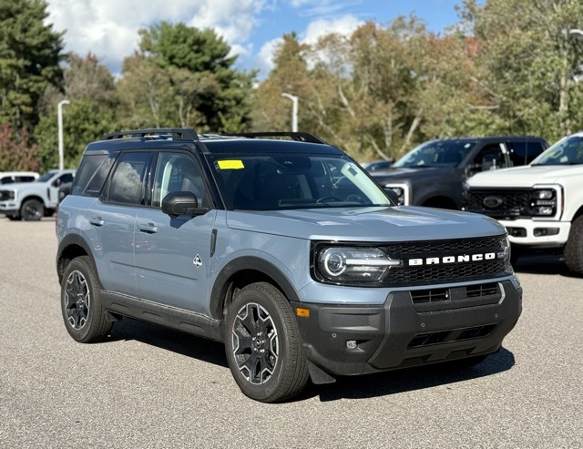 2025 Ford Bronco Sport Outer Banks's photo