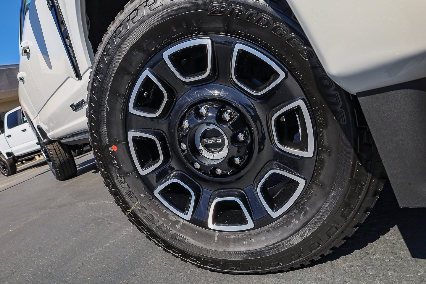 2026 Ford F-250 Platinum photo 2