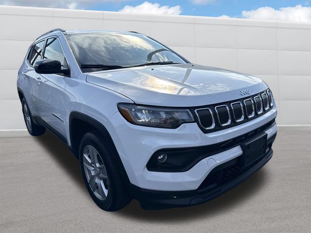 2022 Jeep Compass Latitude photo 7