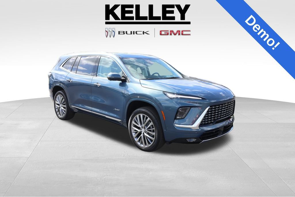 2026 Buick Enclave Avenir's photo