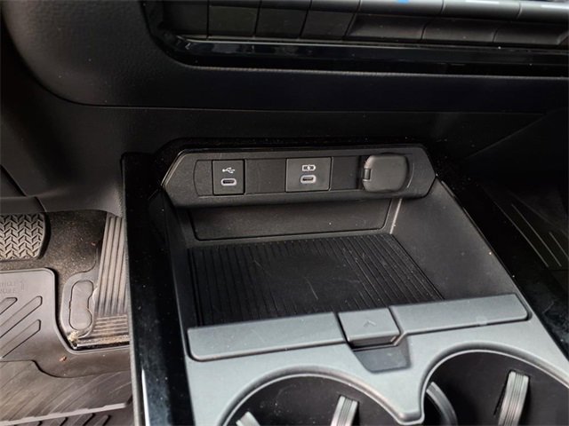 2023 Toyota Prius Prime SE Premium photo 20
