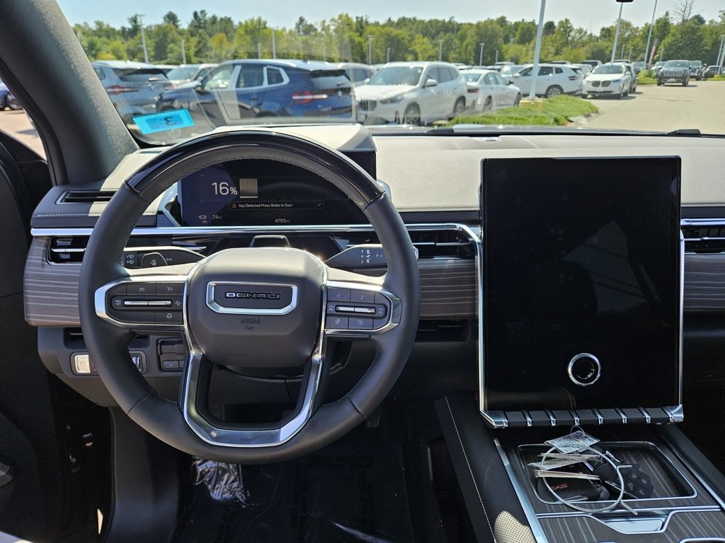 2025 Gmc Sierra EV Denali photo 14
