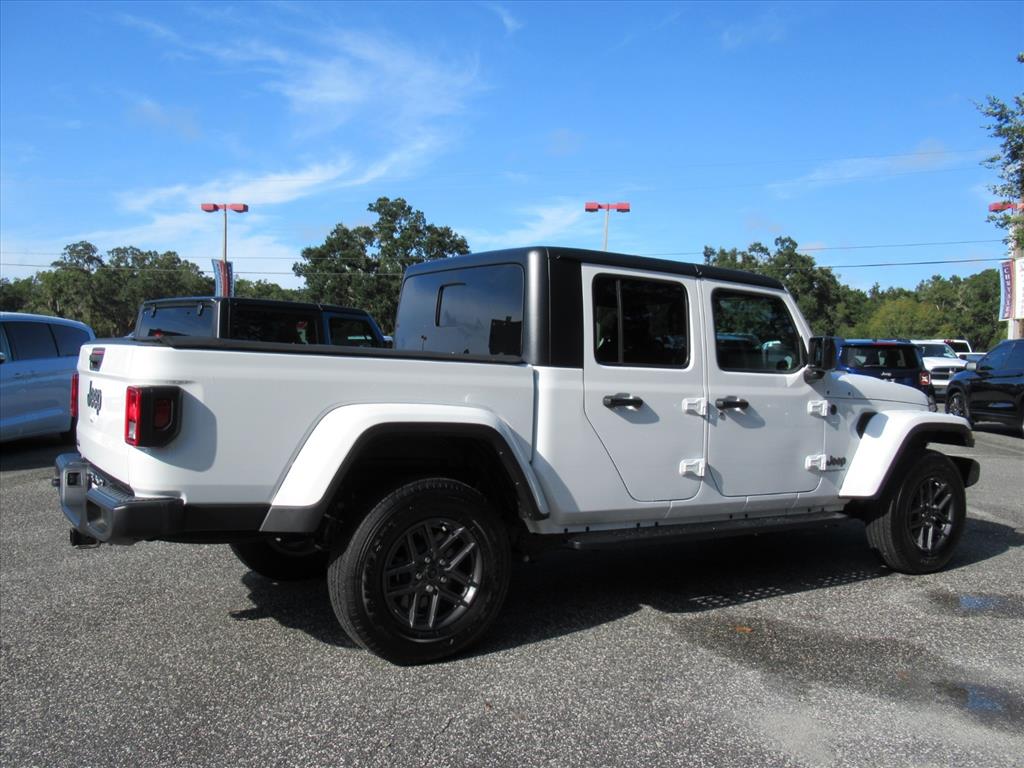 2024 Jeep Gladiator Sport S photo 8