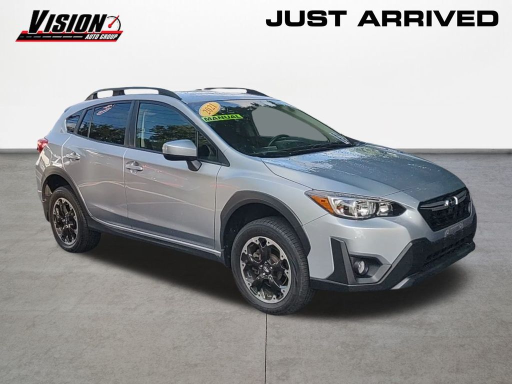 2021 Subaru Crosstrek Premium photo 2