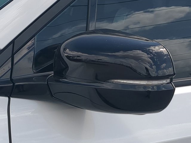 2025 Honda Ridgeline Black Edition photo 9