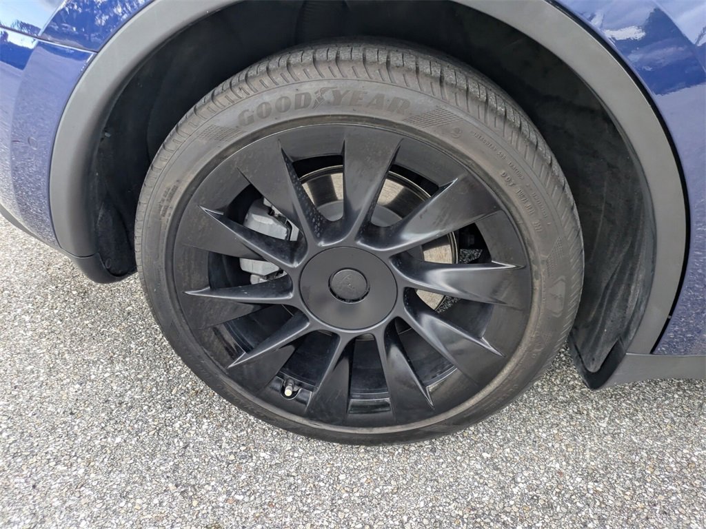 2021 Tesla Model Y Long Range photo 18