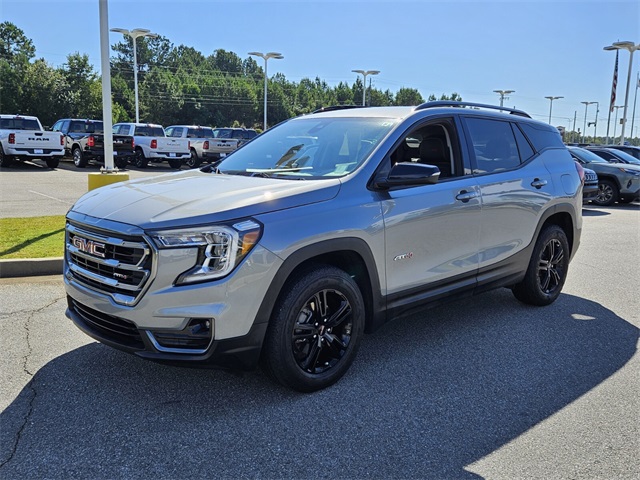 2024 Gmc Terrain AT4 photo 2