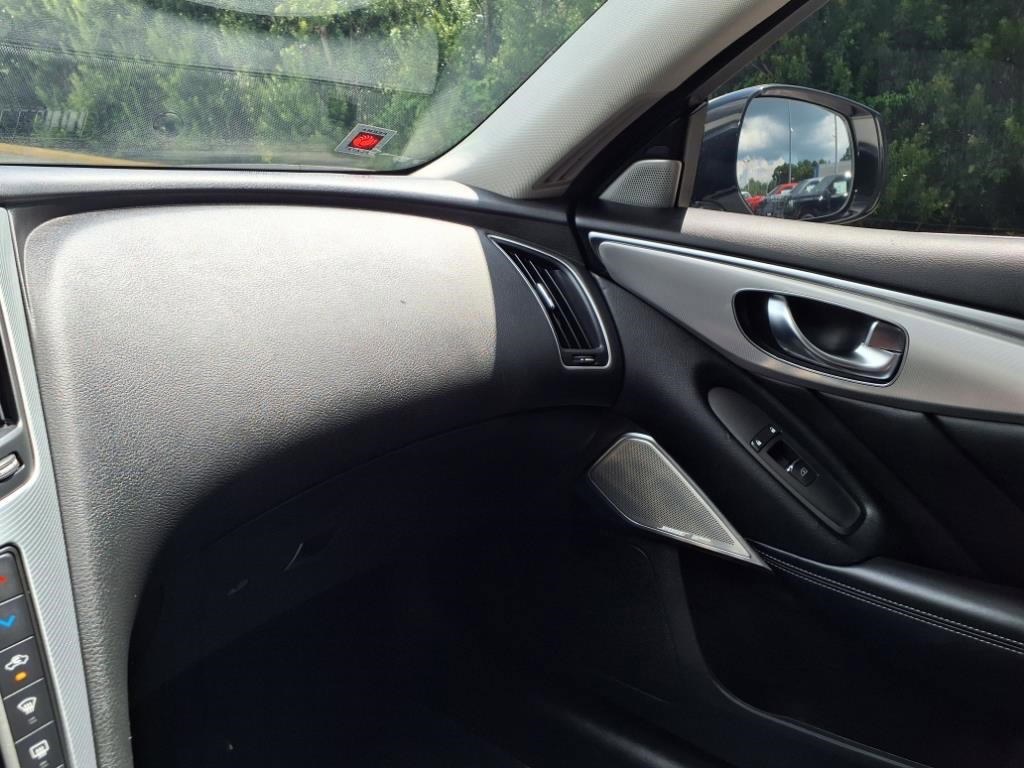 2022 Infiniti Q50 LUXE photo 23