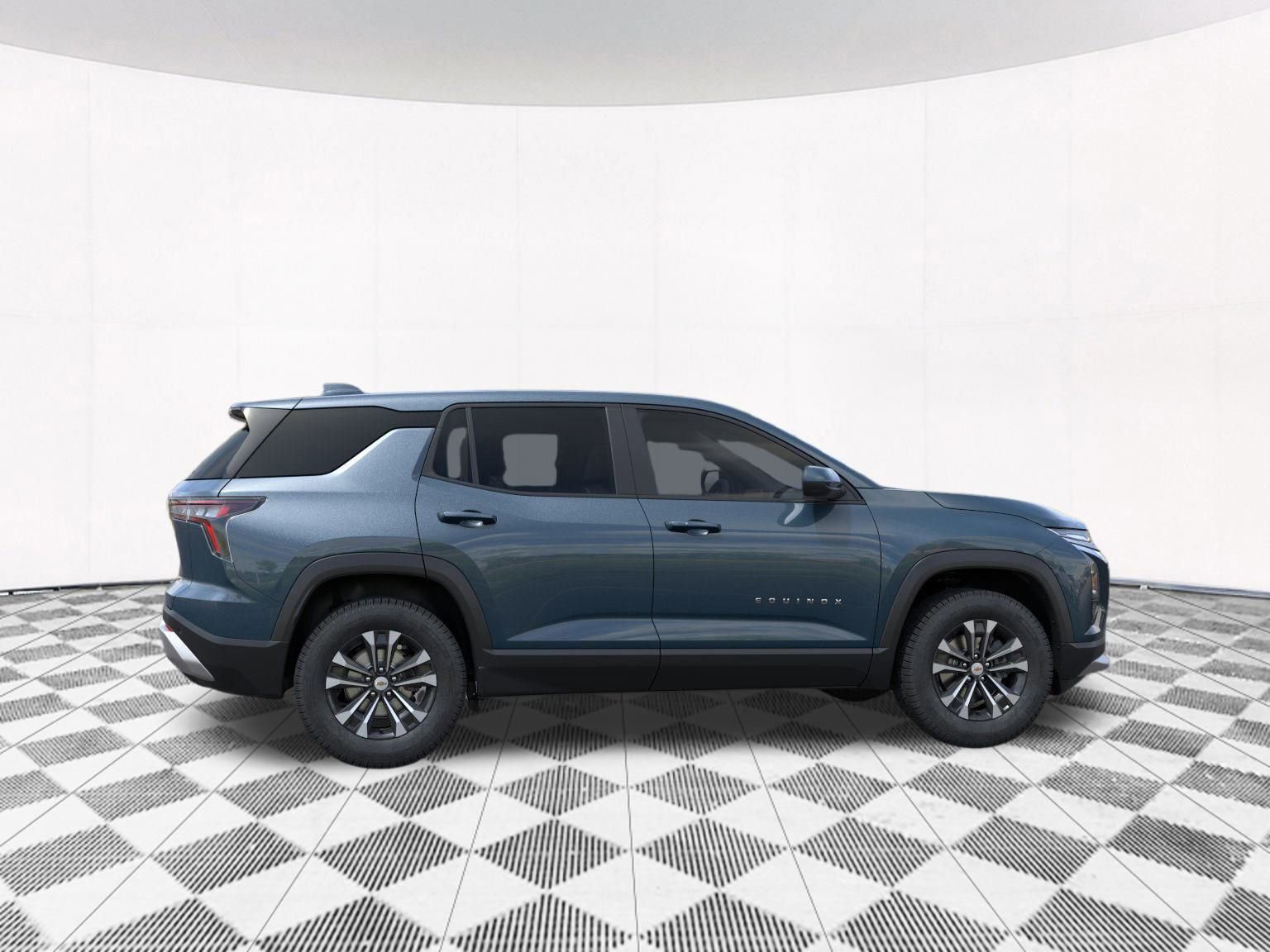2026 Chevrolet Equinox LT photo 8