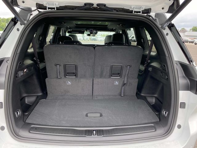 2025 Jeep Grand Cherokee Limited photo 4