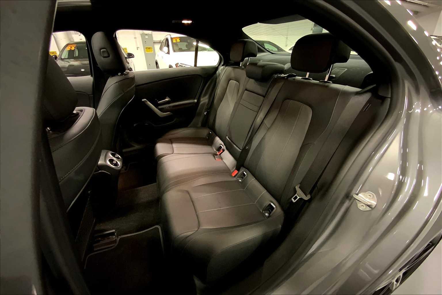 2021 Mercedes Benz A 220 photo 18