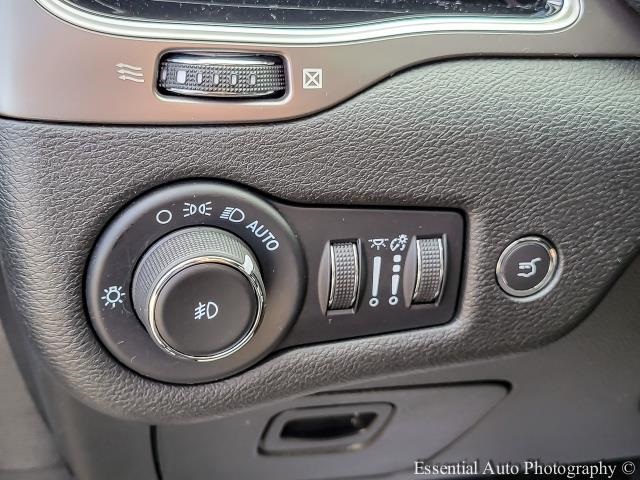 2022 JEEP CHEROKEE - Image 15