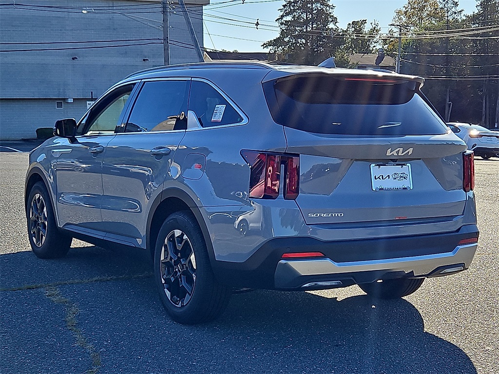 2026 Kia Sorento S photo 4