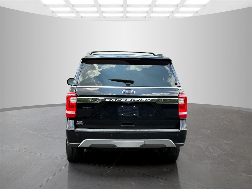 2019 Ford Expedition XLT photo 6